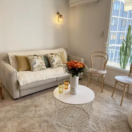 Spacieux 70m2 Avec 2 - Terrasse Expo Sud - Coeur De Cannes